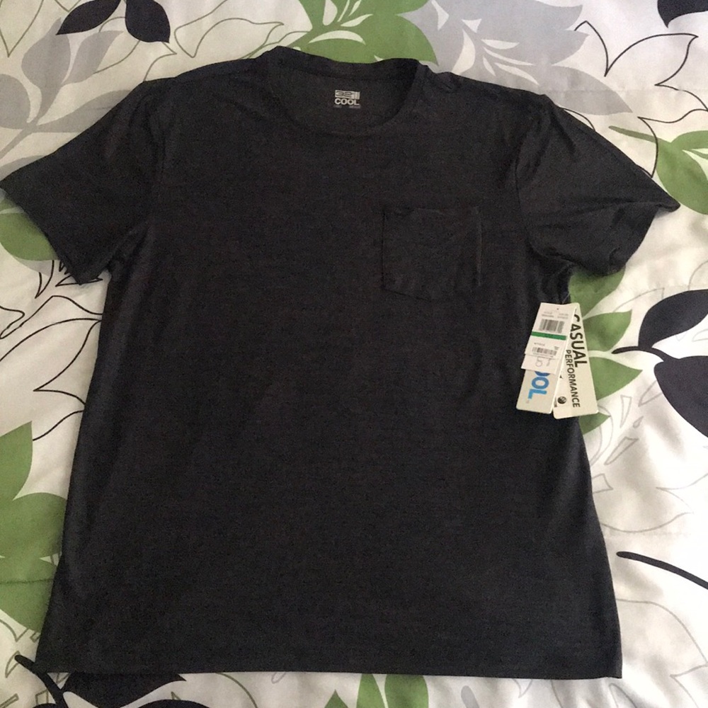 BRAND NEW 32 Degrees t-shirt